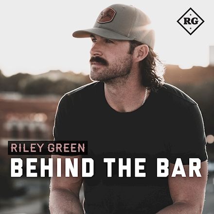 Riley Green - #throwbackthursday to the backwoods version of myself  #countrymusic #beardgame #theflow